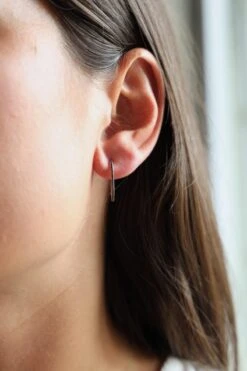 Boucles D'oreilles Demi-Créoles GINETTE NY "Ellipse Black Diamond Hoops" En Or Rose Et Diamants 13 Boucles D'oreilles Demi-Créoles GINETTE NY "Ellipse Black Diamond Hoops" En Or Rose Et Diamants -Castafiore Boutique boucles doreilles demi creoles ginette ny ellipse black diamond hoops en or rose et diamants 613684