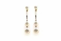 Boucles D'oreilles Pendantes En Or Jaune Et Diamants