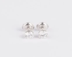 Boucles D'oreilles En Diamants Sur Or Gris Taille Moderne -Castafiore Boutique boucles doreilles en diamants sur or gris taille moderne 580610