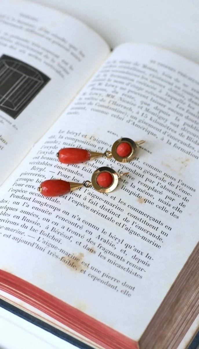 Boucles D'Oreilles Gouttes Corail 1 Boucles D'Oreilles Gouttes Corail