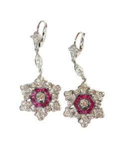 Boucles D’oreilles Pendantes DIAFINI En Or Blanc Et Diamants Et Rubis 7 Boucles D’oreilles Pendantes DIAFINI En Or Blanc Et Diamants Et Rubis -Castafiore Boutique boucles doreilles pendantes diafini en or blanc et diamants et rubis 552048
