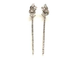Boucles D'oreilles Pendantes En Or Blanc Pavées Diamants