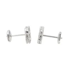 Boucles D'oreilles Puces VAN CLEEF & ARPELS "Sweet Alhambra" En Or Blanc Et Diamants -Castafiore Boutique boucles doreilles puces van cleef arpels sweet alhambra en or blanc et diamants 9205046