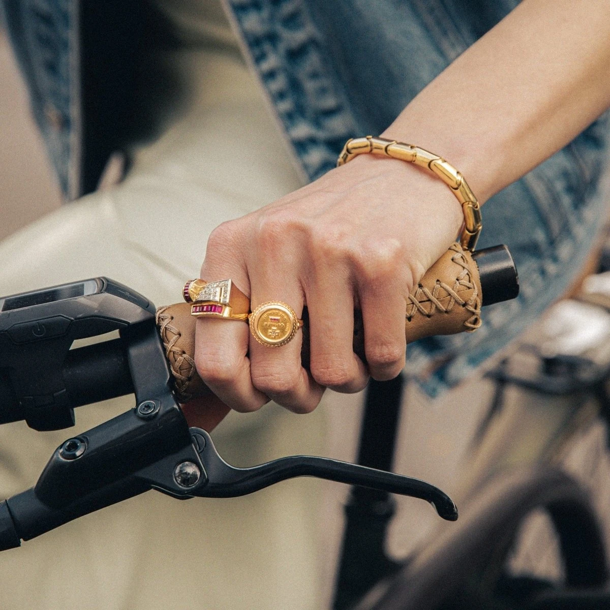 Bracelet Articulé En Or Jaune Et Or Blanc 2 Bracelet Articulé En Or Jaune Et Or Blanc – Image 2