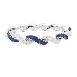 Miller Bracelet En Or Blanc, Saphirs Et Diamants 9 Miller Bracelet En Or Blanc, Saphirs Et Diamants -Castafiore Boutique bracelet en or blanc saphirs et diamants 932347