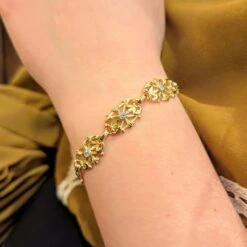 Bracelet Souple En Or Jaune Et Diamants -Castafiore Boutique bracelet en or jaune et diamants 454668