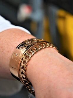 Bracelet Gourmette Imposant En Or Jaune -Castafiore Boutique bracelet gourmette imposant en or jaune 683230