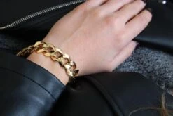 Bracelet Gourmette Imposante En Or Jaune 9 Bracelet Gourmette Imposante En Or Jaune -Castafiore Boutique bracelet gourmette imposante en or jaune 949120