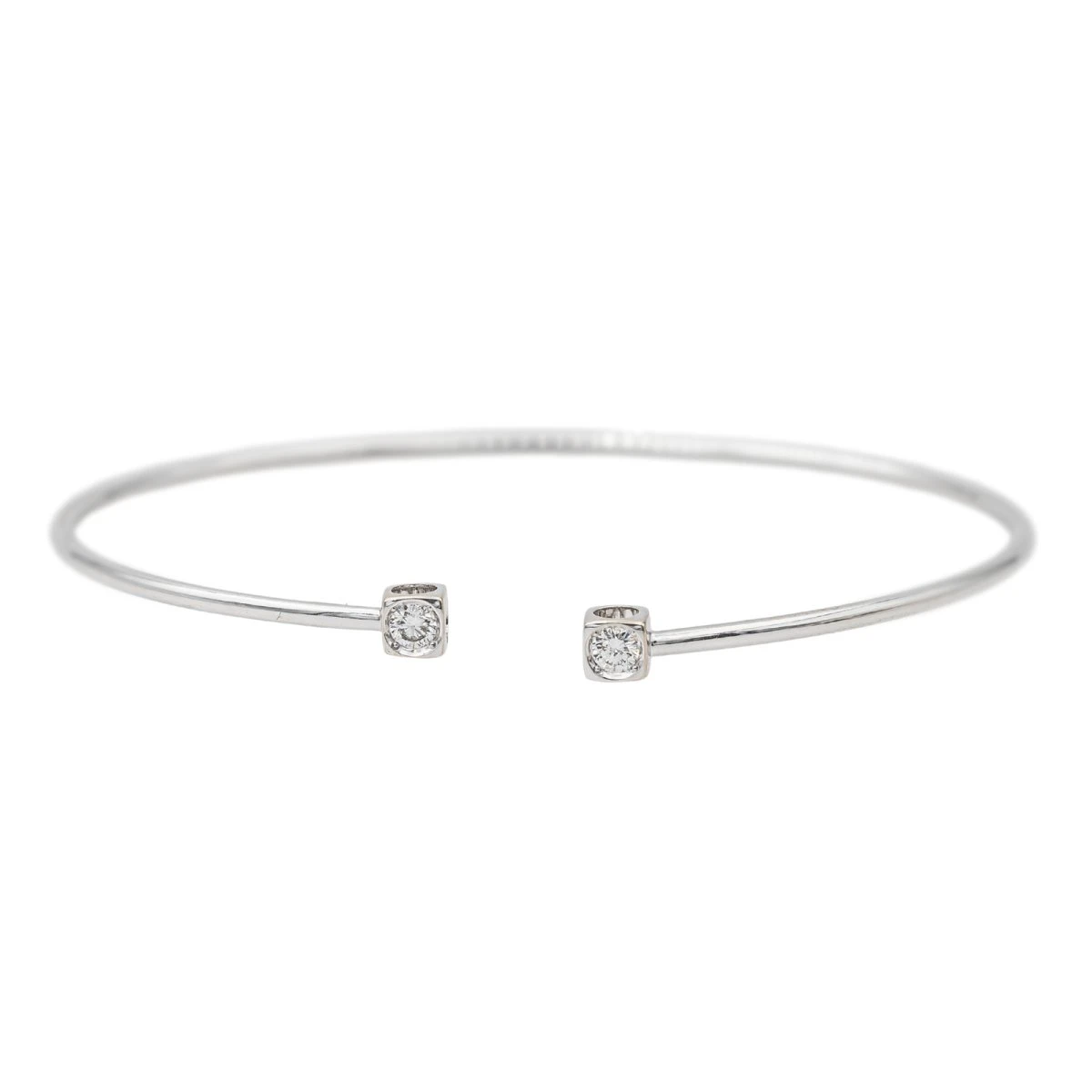 Bracelet Jonc DINH VAN "Le Cube" En Or Blanc Et Diamants 1 Bracelet Jonc DINH VAN "Le Cube" En Or Blanc Et Diamants