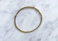 Bracelet Jonc Ouvrant Rubis Calibrés Et Diamants 18 Bracelet Jonc Ouvrant Rubis Calibrés Et Diamants -Castafiore Boutique bracelet jonc ouvrant rubis calibres et diamants 302723