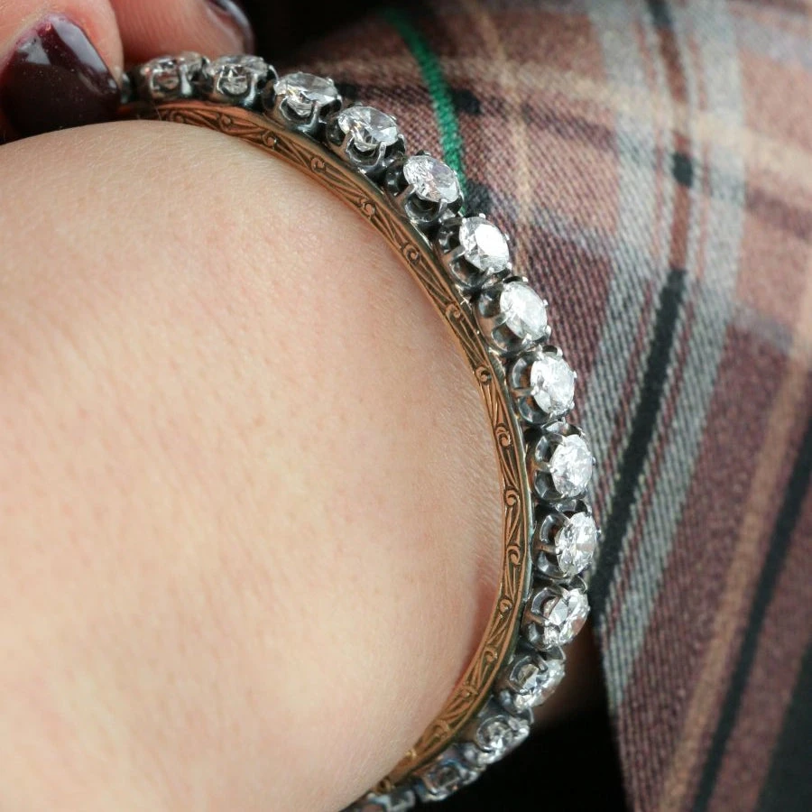 Bracelet Jonc En Or, Argent Et Diamants 2 Bracelet Jonc En Or, Argent Et Diamants – Image 2