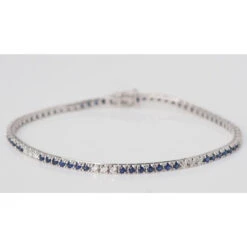 Bracelet Ligne En Or Blanc Saphirs Et Diamants -Castafiore Boutique bracelet ligne en or blanc saphirs et diamants 290632