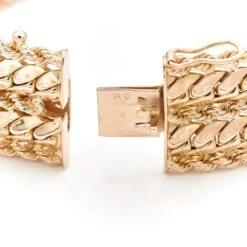 Bracelet Maille Torsadée En Or Jaune -Castafiore Boutique bracelet maille torsadee en or jaune 200245