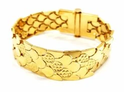 Bracelet Manchette écailles En Or Jaune -Castafiore Boutique bracelet manchette ecailles en or jaune 411124