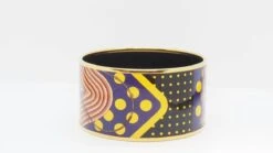 Bracelet Manchette HERMÈS En Métal Doré émaillé -Castafiore Boutique bracelet manchette hermes en metal dore emaille 840896