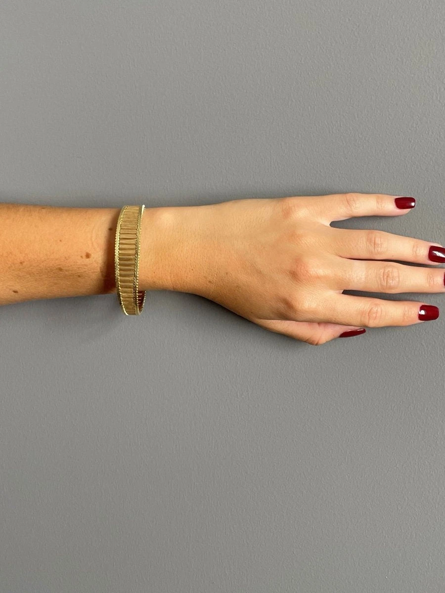 Bracelet Manchette Souple En Or Jaune 11 Bracelet Manchette Souple En Or Jaune – Image 11