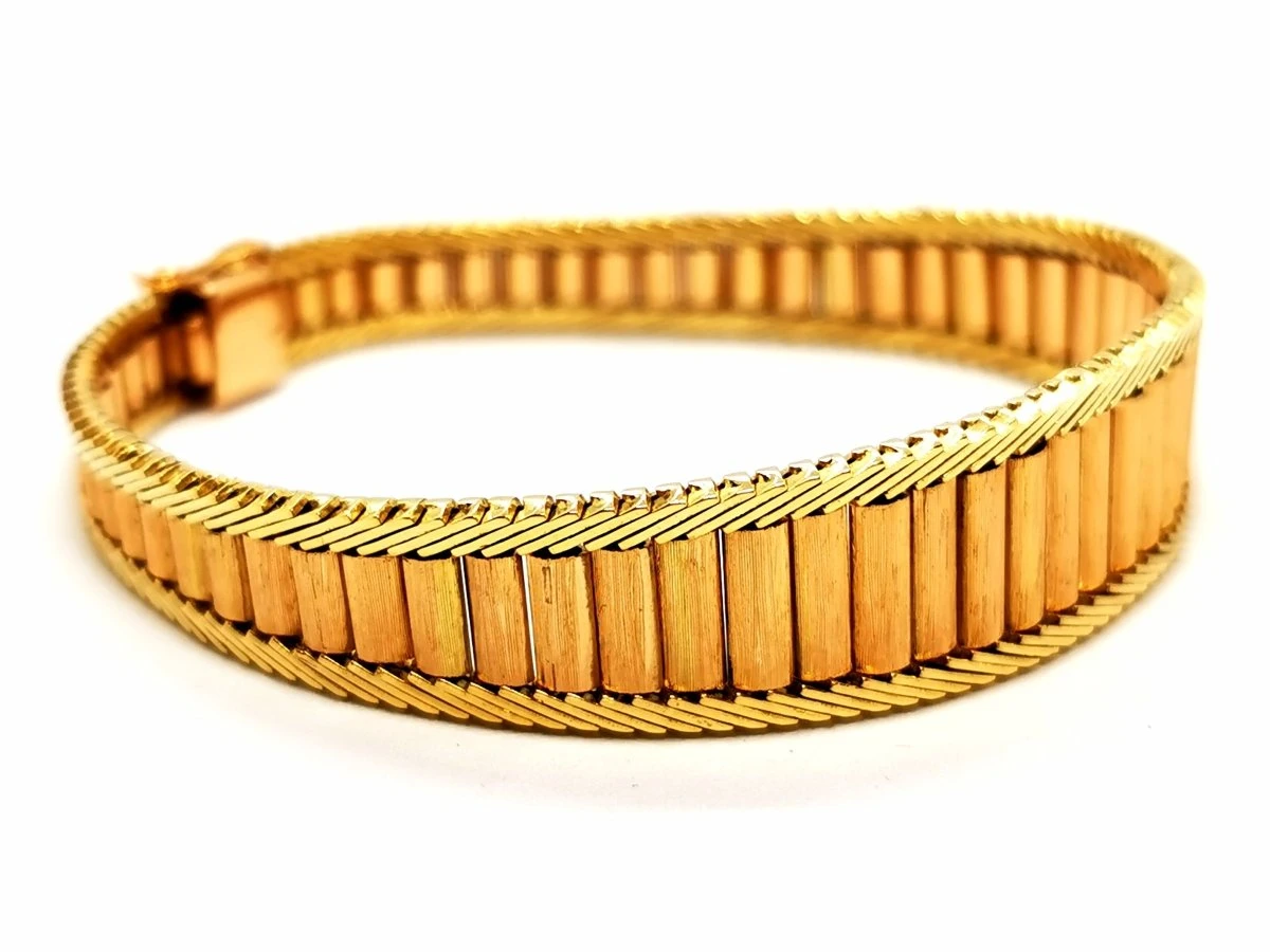 Bracelet Manchette Souple En Or Jaune 9 Bracelet Manchette Souple En Or Jaune – Image 9