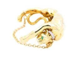 Bracelet Panthère En Or Jaune, Or Blanc, émeraudes Et Diamants 10 Bracelet Panthère En Or Jaune, Or Blanc, émeraudes Et Diamants -Castafiore Boutique bracelet panthere en or jaune or blanc emeraudes et diamants 511517