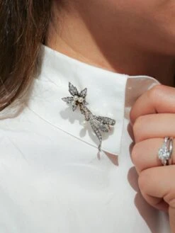 Broche Ancienne Fleur Or Diamants Perles Fines -Castafiore Boutique broche ancienne fleur or diamants perles fines 728240