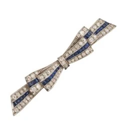 Broche Barrette Ruban En Diamants Et Saphirs 5 Broche Barrette Ruban En Diamants Et Saphirs -Castafiore Boutique broche barrette ruban en diamants et saphirs 922365