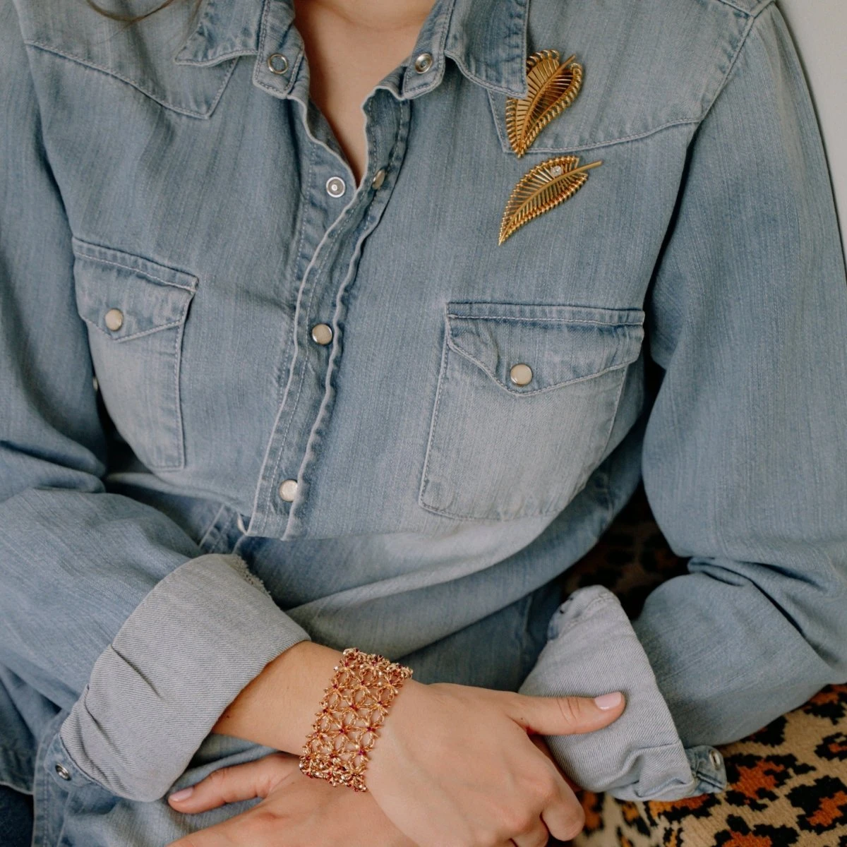 Broche BOUCHERON Feuille En Or Jaune 5 Broche BOUCHERON Feuille En Or Jaune – Image 5