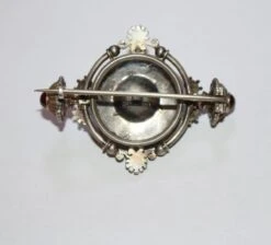 Broche Camée En Clip En émail -Castafiore Boutique broche camee en clip en email 822385