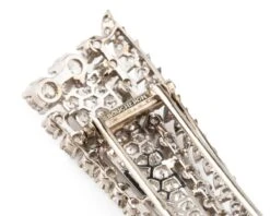 Broche Clip BOUCHERON En Platine Et Diamants -Castafiore Boutique broche clip boucheron en platine et diamants 338704