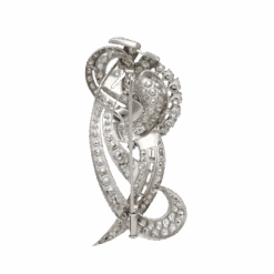 Broche En Or Gris, Platine Et Diamant -Castafiore Boutique broche en or gris platine et diamant 828397