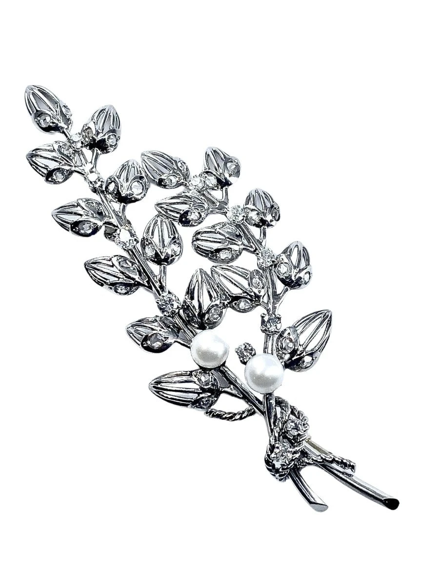 Broche En Platine Et Or 18 Carats, Perles Et Diamants. 1 Broche En Platine Et Or 18 Carats, Perles Et Diamants.