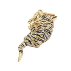 Broche Tigre En Or Jaune, émeraudes Et Diamants -Castafiore Boutique broche tigre en or jaune emeraudes et diamants 966960