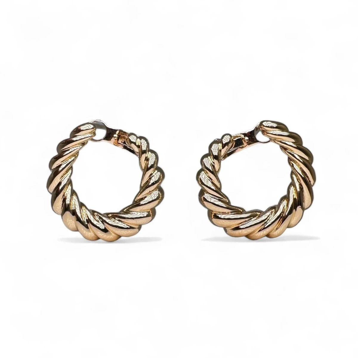 CARTIER Boucles D’oreilles Créoles En Or Jaune. 2 CARTIER Boucles D’oreilles Créoles En Or Jaune. – Image 2