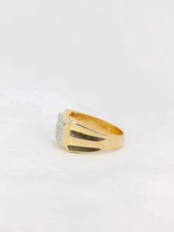 Chevalière Vintage Or Plateau De Diamants -Castafiore Boutique chevaliere vintage or plateau de diamants 305927