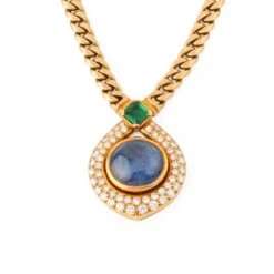 Collier BULGARI En Or Jaune, Saphir, émeraude Et Diamants 8 Collier BULGARI En Or Jaune, Saphir, émeraude Et Diamants -Castafiore Boutique collier bulgari en or jaune saphir emeraude et diamants 9044162