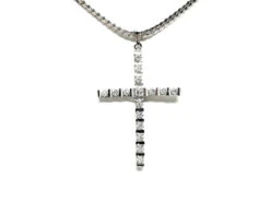 Collier Pendentif Croix En Or Blanc Et Diamants