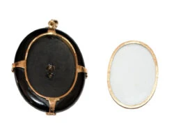 Collier Pendentif En Or Jaune Et En Onyx Et Perles 10 Collier Pendentif En Or Jaune Et En Onyx Et Perles -Castafiore Boutique collier pendentif en or jaune et en onyx et perles 225041