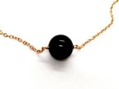 Collier Pendentif En Or Rose Et Onyx -Castafiore Boutique collier pendentif en or rose et onyx 172424