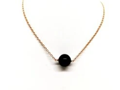 Collier Pendentif En Or Rose Et Onyx -Castafiore Boutique collier pendentif en or rose et onyx 445317