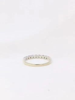 Demi-Alliance Américaine En Or Blanc Et Diamants 0,36 Ct -Castafiore Boutique demi alliance americaine en or blanc et diamants 036 ct 851354