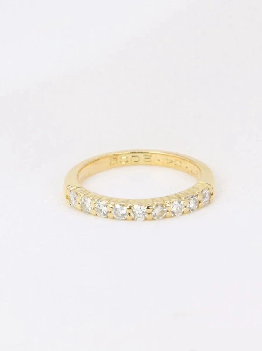 Demi-Alliance Américaine En Or Jaune Et Diamants 0,36 Ct 1 Demi-Alliance Américaine En Or Jaune Et Diamants 0,36 Ct