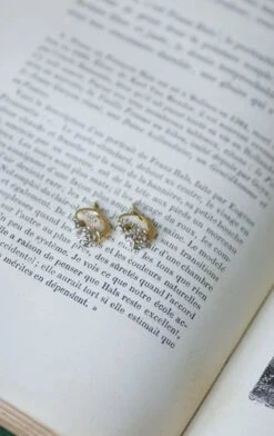 Dormeuses Anciennes Diamants 0.50 Ct -Castafiore Boutique dormeuses anciennes diamants 050 ct 703001