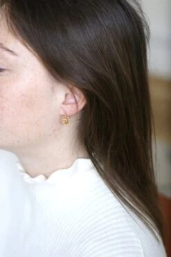 Dormeuses En Or Jaune Et Perles Fines 11 Dormeuses En Or Jaune Et Perles Fines -Castafiore Boutique dormeuses en or jaune et perles fines 603179