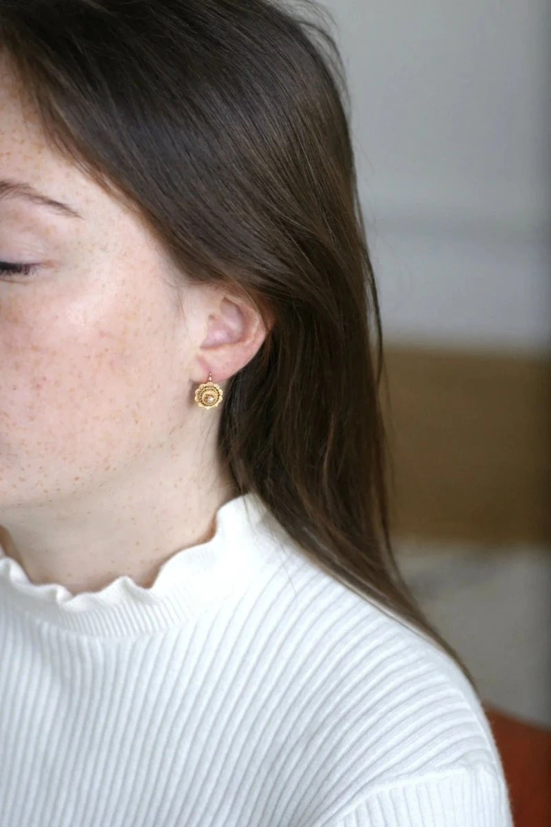 Dormeuses En Or Jaune Et Perles Fines 2 Dormeuses En Or Jaune Et Perles Fines – Image 2