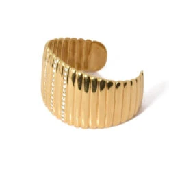 Bracelet Manchette En Or Jaune Godronnée Et Diamants 5 Bracelet Manchette En Or Jaune Godronnée Et Diamants -Castafiore Boutique large manchette godronnee or jaune 18k 577642