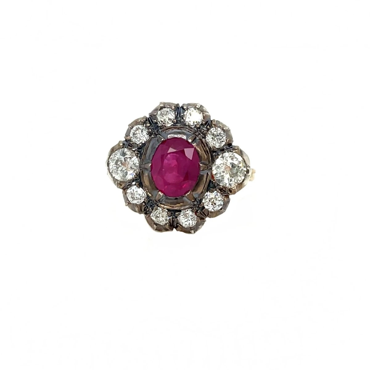 Late 19th Century 2.05 Carat Ruby Diamond Gold Cluster Ring 7 Late 19th Century 2.05 Carat Ruby Diamond Gold Cluster Ring – Image 7