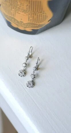 Longues Dormeuses Diamants Sur Or Blanc -Castafiore Boutique longues dormeuses diamants sur or blanc 980918