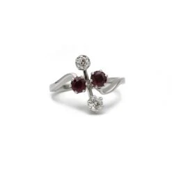 Bague - Or, Platine, Rubis & Diamants