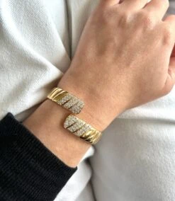 Bracelet CARTIER En Or Jaune Et Diamants 11 Bracelet CARTIER En Or Jaune Et Diamants -Castafiore Boutique mc NzehqniA9