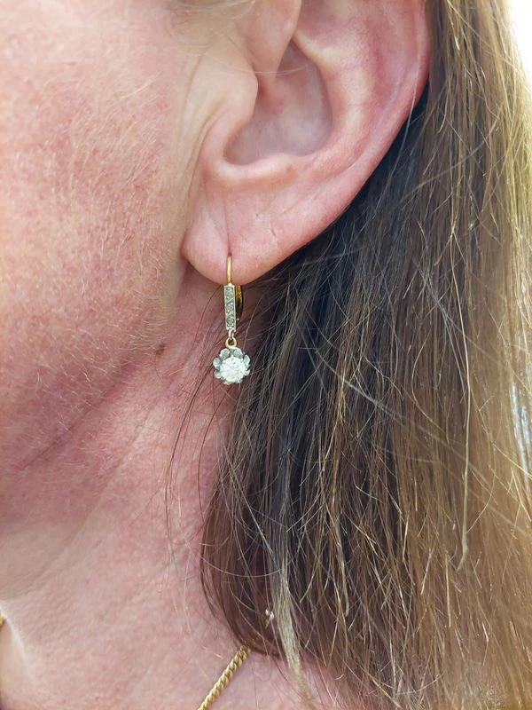 Dormeuses Art-nouveau En Or Jaune, Platine Et Diamants 2 Dormeuses Art-nouveau En Or Jaune, Platine Et Diamants – Image 2