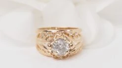 Bague Ancienne En Or Rose Et Diamant