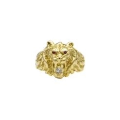 Bague Chevalière Lion En Or Jaune, Rubis Et Diamants